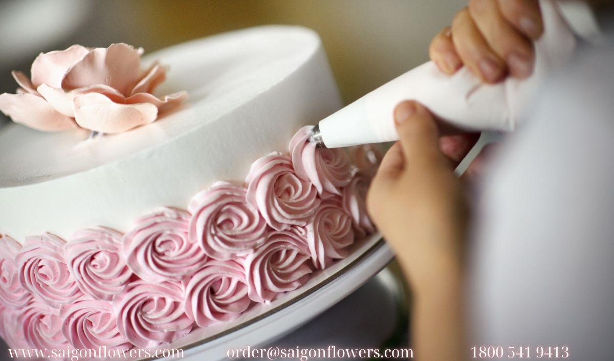 Cakes To Lao Cai 