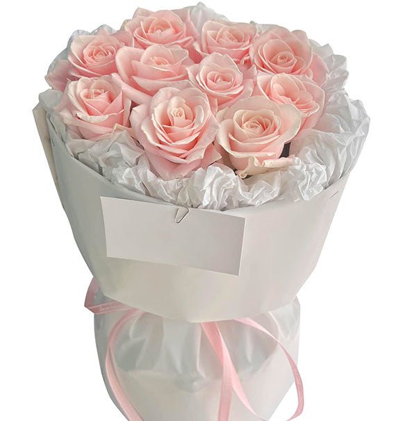 10 Peach Ecuadorian Roses Bouquet
