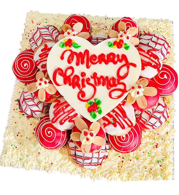 Chouxes Heart Xmas Cake Vietnam