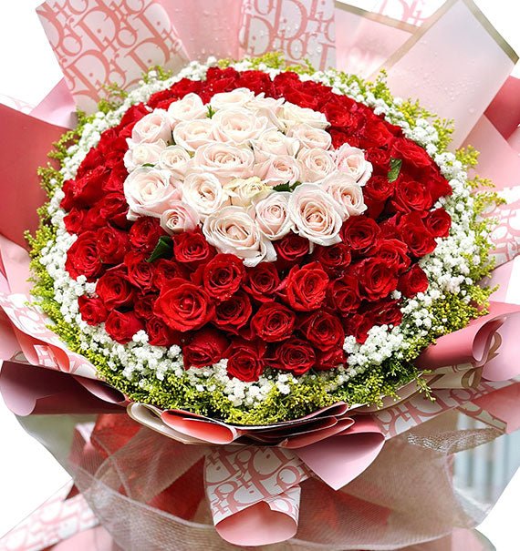 Hot Kiss Roses Valentine Vietnam