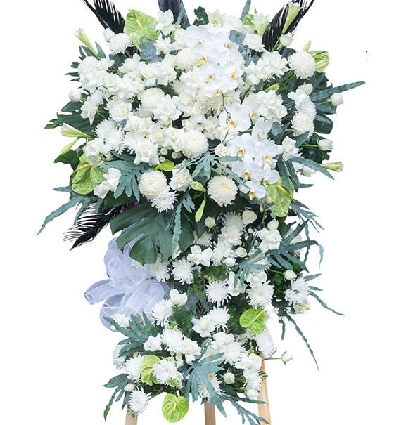 Lẵng Hoa Chia Buồn TPHCM