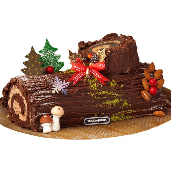 Premium Buche De Noel Tous Les Jours Cake Vietnam