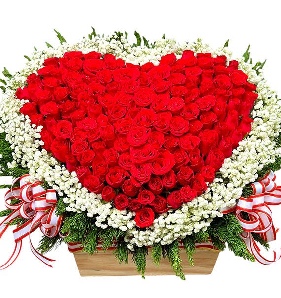 Queen of My Heart Valentine’s Roses Vietnam