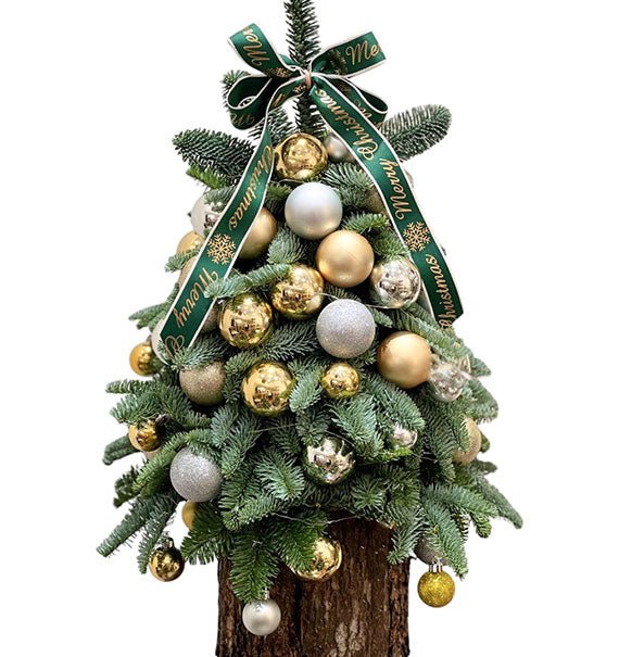 Sparkling Christmas Tree Vietnam