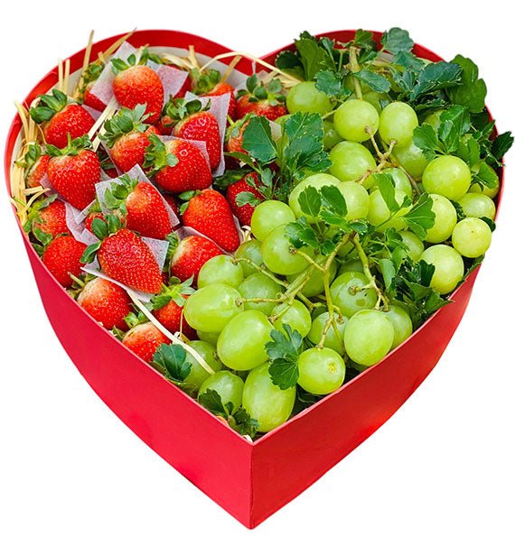 Strawberry and Grape Gift Box For Mom Vietnam