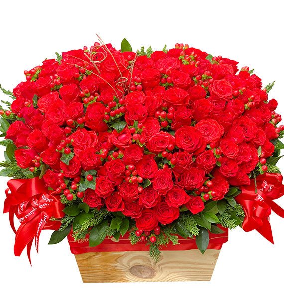 Valentine’s Scarlet Heart Roses Vietnam