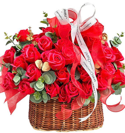 VN Women’s Day Waxed Rose Basket