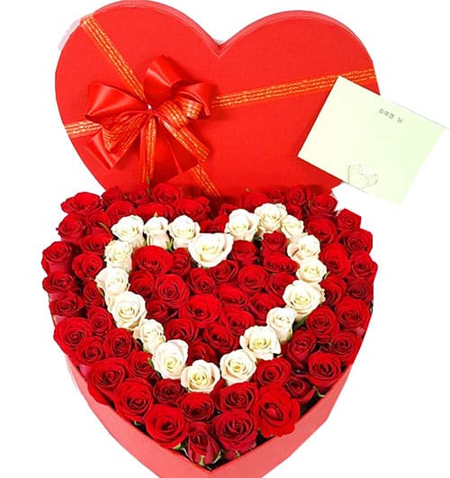 mixed heart box roses valentine vietnam 4
