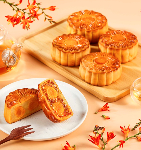 Givral Mooncakes