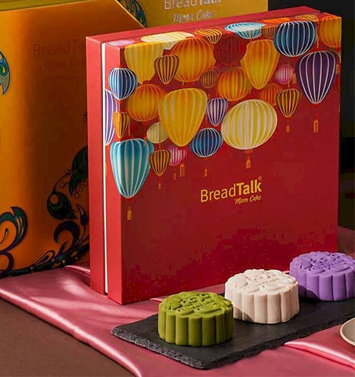 mooncakes breadtalk delivery saigon