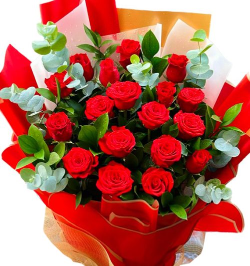 18 Red Roses - Women’s Day